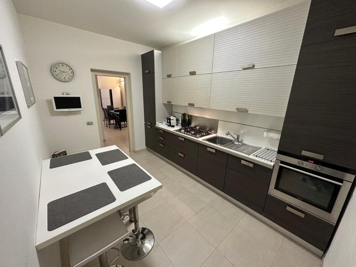 Casavale Elegante Residenza 108 Mq Max 7 Persone Διαμέρισμα Πιατσέντζα Εξωτερικό φωτογραφία